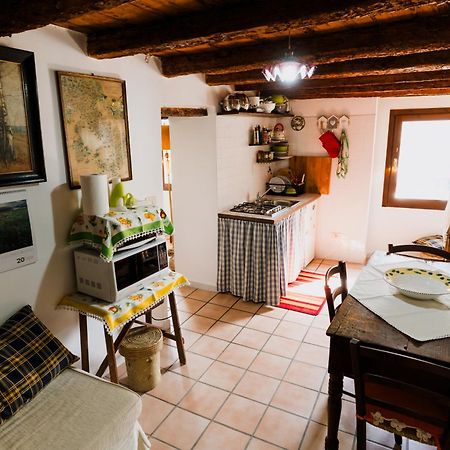Dimora Nel Cuore Del Centro Storico Di Monopoli Eksteriør billede